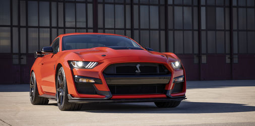 2022 Ford Mustang Shelby GT500_08.jpg